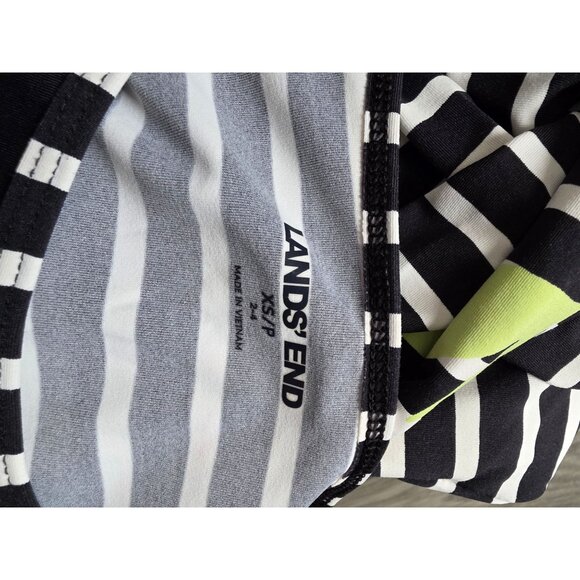 Lands End Womens Stripe & Floral Long Sleeve Top XS Petite Black/White - Picture 5 of 7